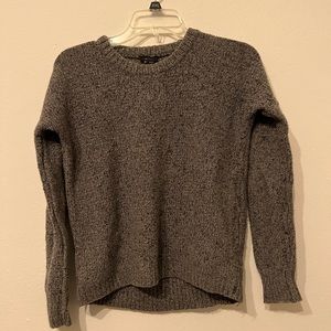 Small wool theory sweater
